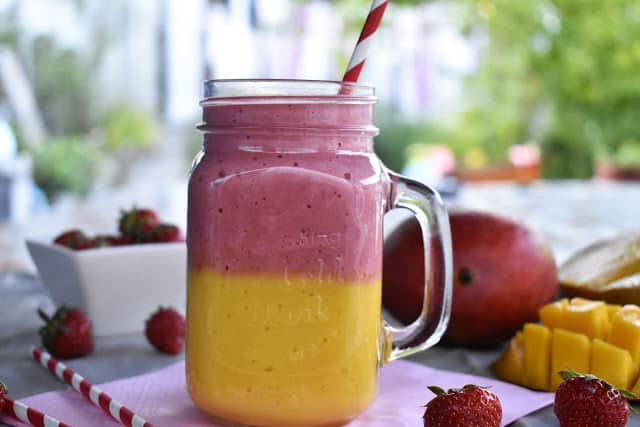 Best Strawberry Mango Smoothie Recipe