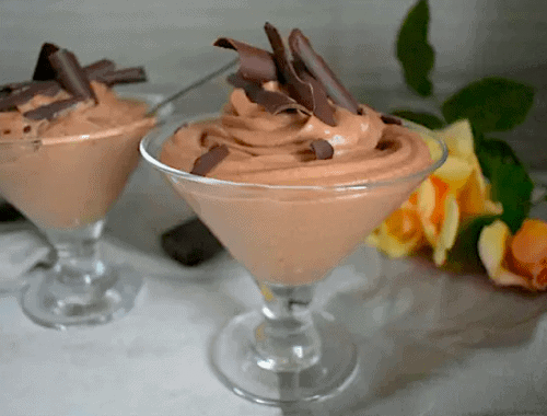 Easy Eggless Chocolate Mousse
