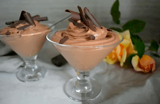 Easy Eggless Chocolate Mousse