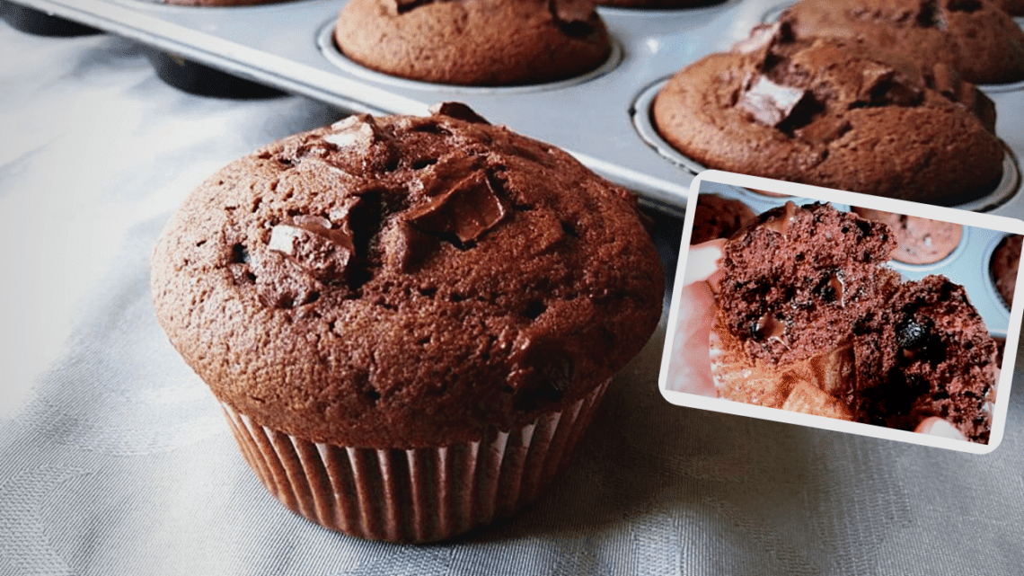 PERFECT DOUBLE CHOCOLATE MUFFINS