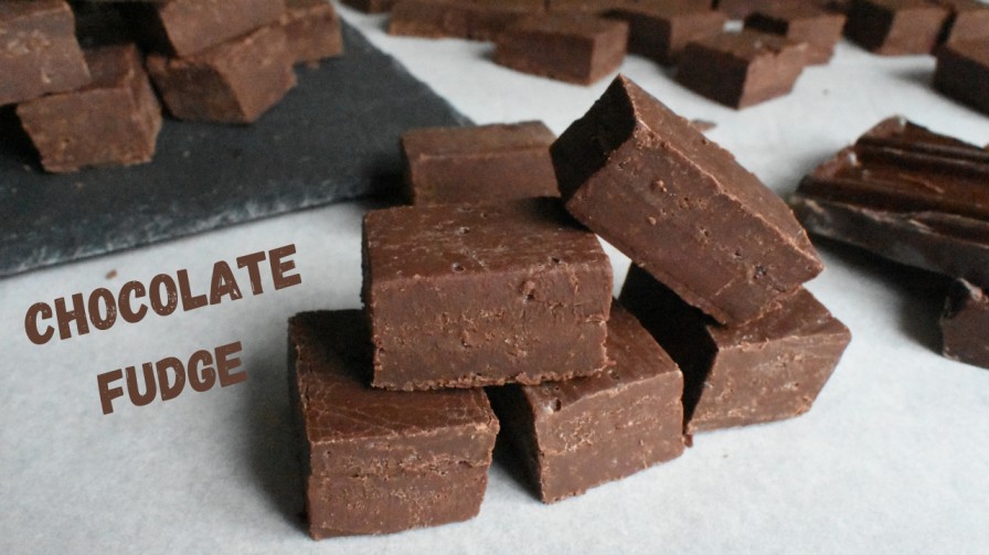 2 Ingredients chocolate fudge